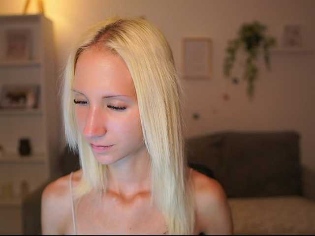 piperperri18 live cam on BongaCams