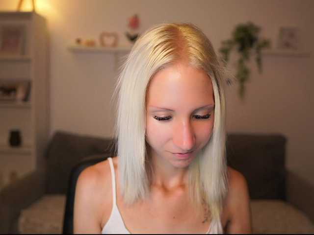 piperperri18 live cam on BongaCams