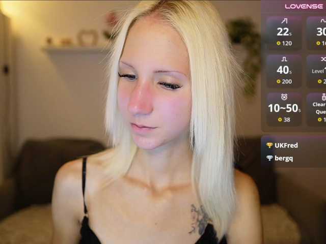 piperperri18 live cam on BongaCams