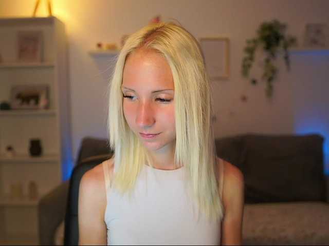 piperperri18 live cam on BongaCams