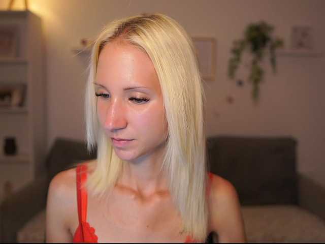 piperperri18 live cam on BongaCams