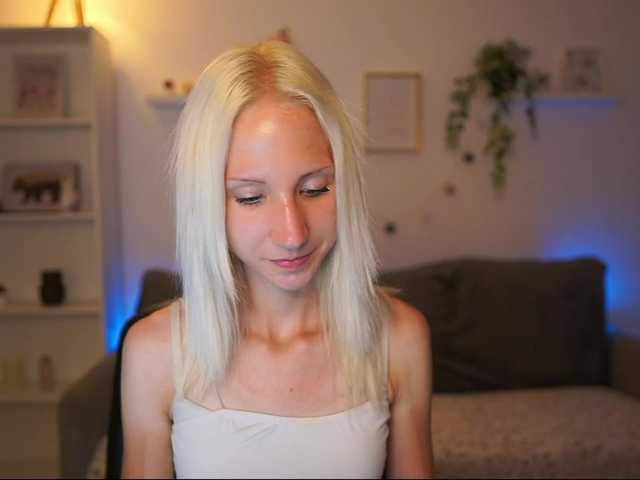 piperperri18 live cam on BongaCams