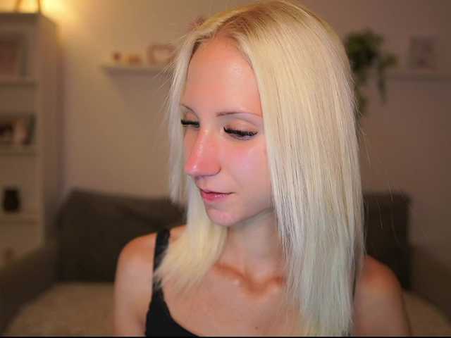 piperperri18 live cam on BongaCams