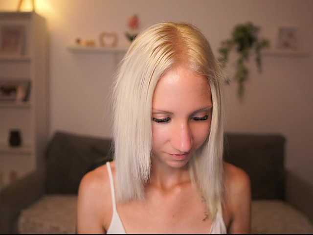 piperperri18 live cam on BongaCams