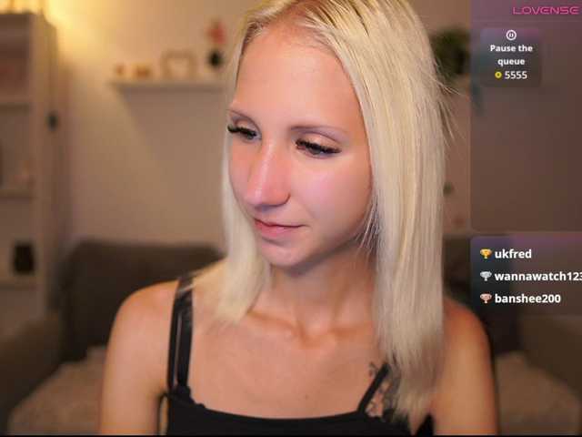 piperperri18 live cam on BongaCams