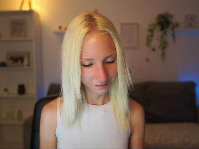 piperperri18 live cam on BongaCams