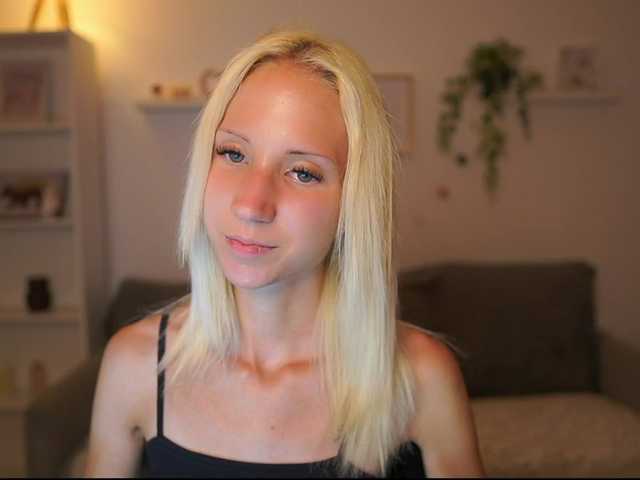 piperperri18 live cam on BongaCams