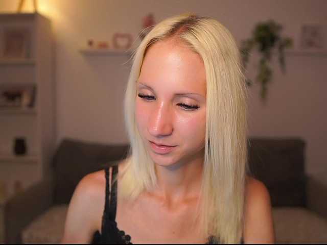 piperperri18 live cam on BongaCams