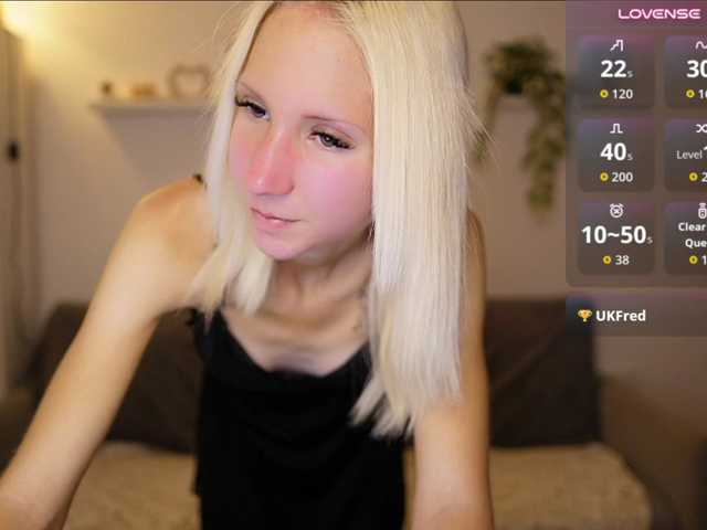 piperperri18 live cam on BongaCams