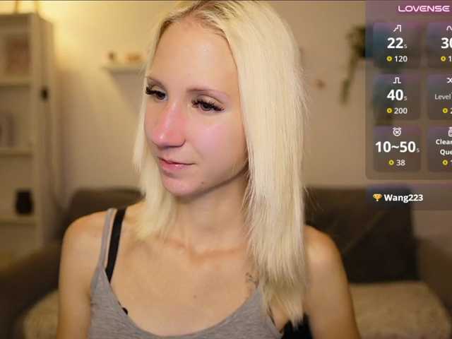 piperperri18 live cam on BongaCams