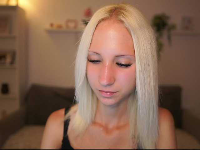 piperperri18 live cam on BongaCams