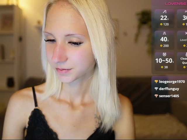 piperperri18 live cam on BongaCams
