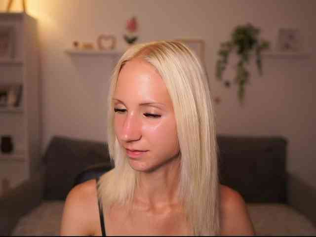 piperperri18 webcam