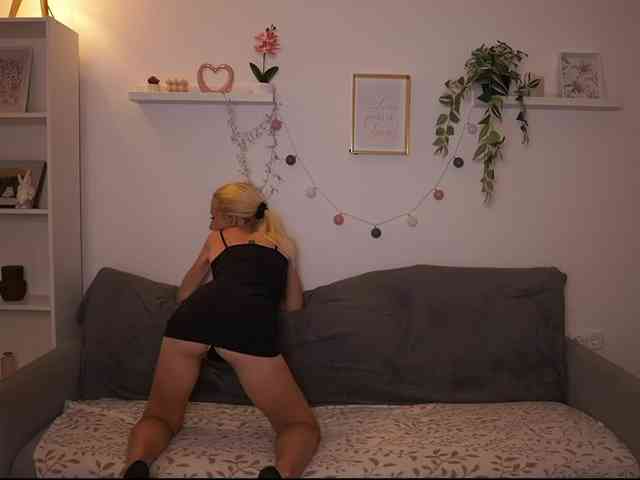 piperperri18 webcam