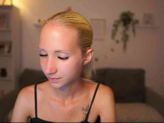 piperperri18 webcam