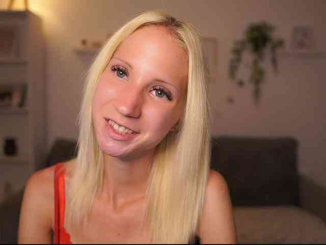 piperperri18 webcam