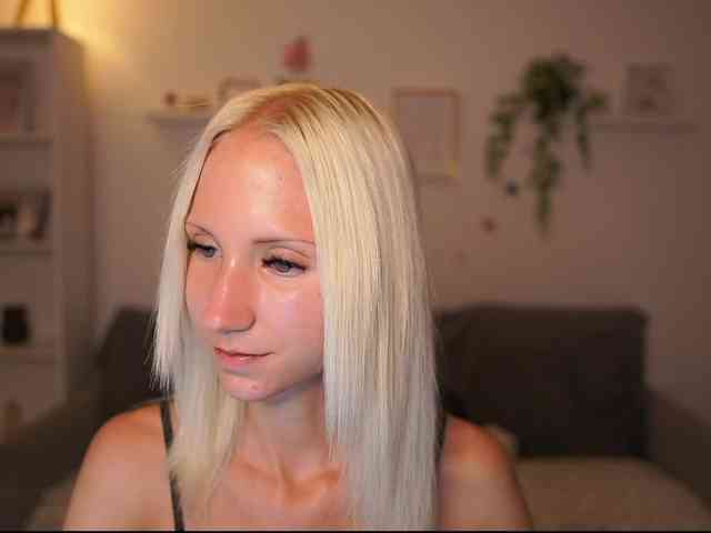 piperperri18 webcam
