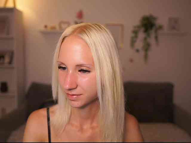 piperperri18 webcam