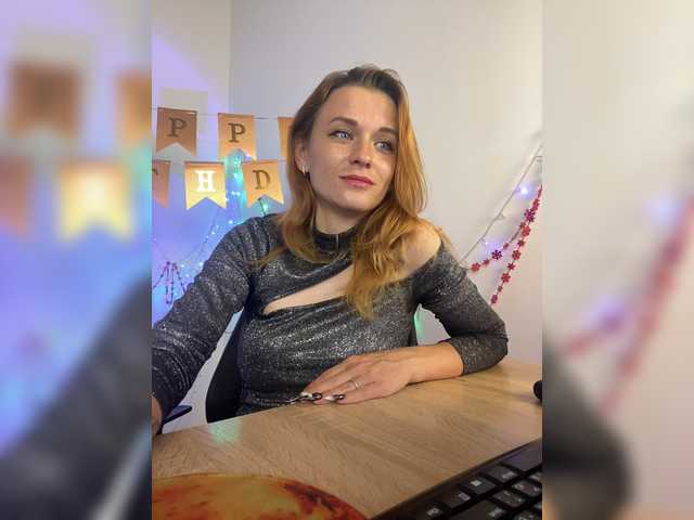 PeppyMiaa live cam on BongaCams