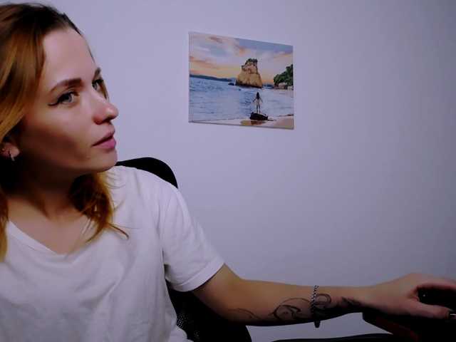 PeppyMiaa live cam on BongaCams
