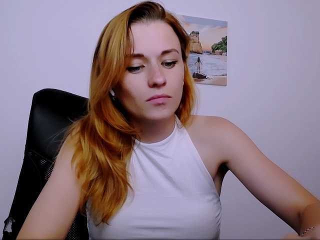 PeppyMiaa live cam on BongaCams
