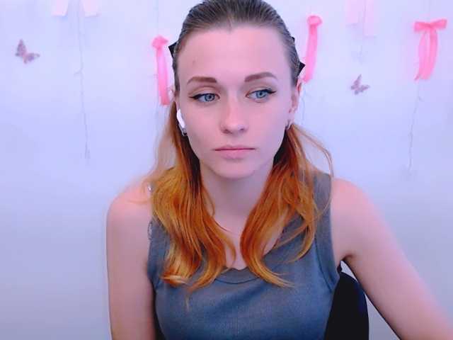 PeppyMiaa live cam on BongaCams