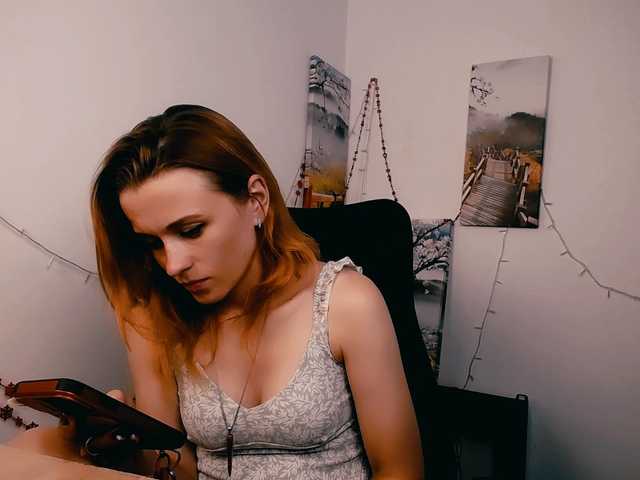 Sex chat gratuit in direct cu PeppyMiaa pe BongaCams