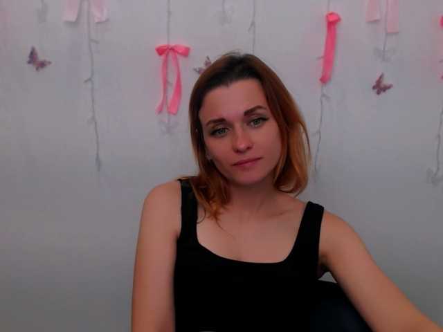 PeppyMiaa live cam on BongaCams