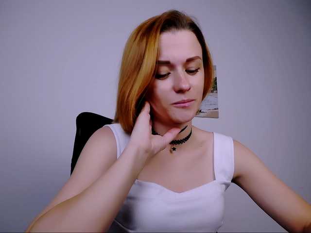 PeppyMiaa — live female cam
