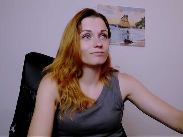 PeppyMiaa live cam on BongaCams