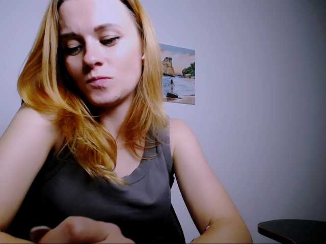 PeppyMiaa live cam on BongaCams