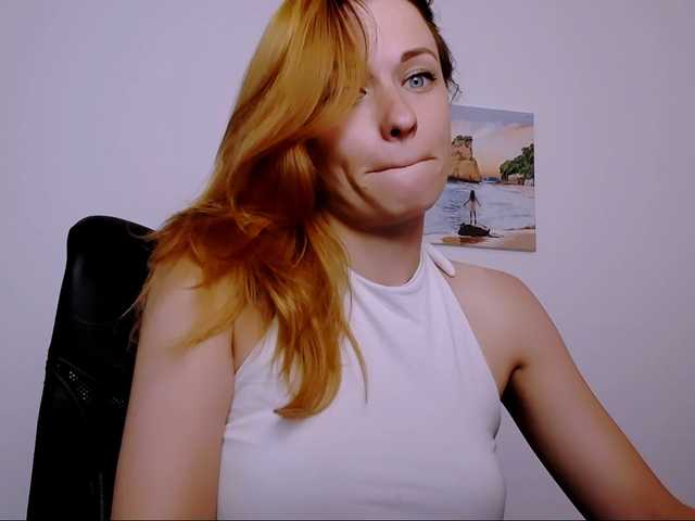 PeppyMiaa live cam on BongaCams