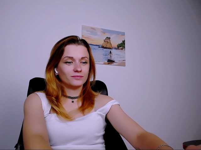 PeppyMiaa — live female cam