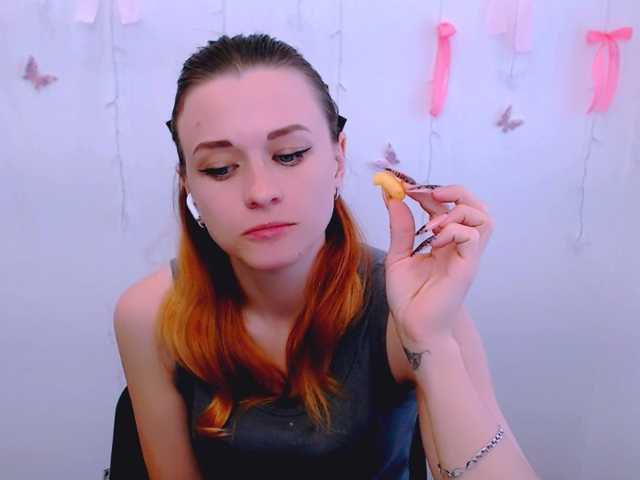 PeppyMiaa live cam on BongaCams