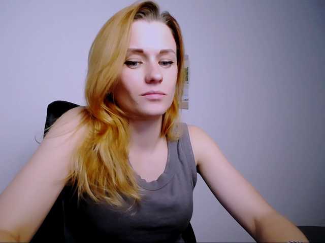 PeppyMiaa live cam on BongaCams