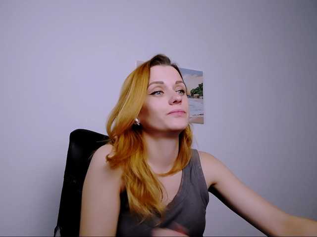 PeppyMiaa live cam on BongaCams