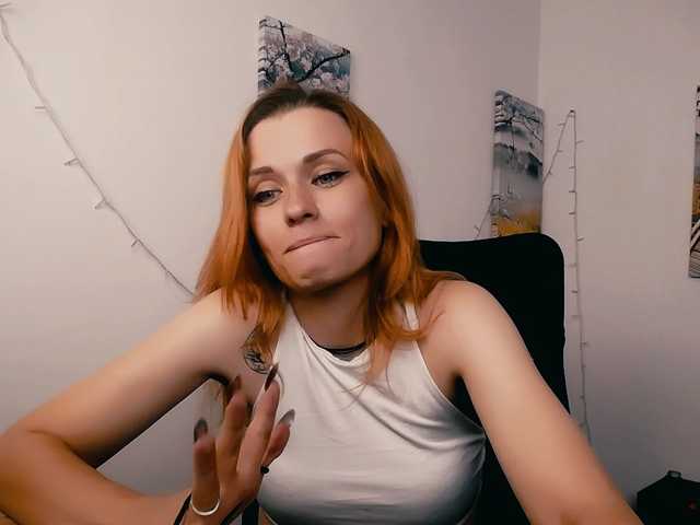 PeppyMiaa live cam on BongaCams