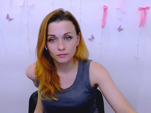 PeppyMiaa live cam on BongaCams