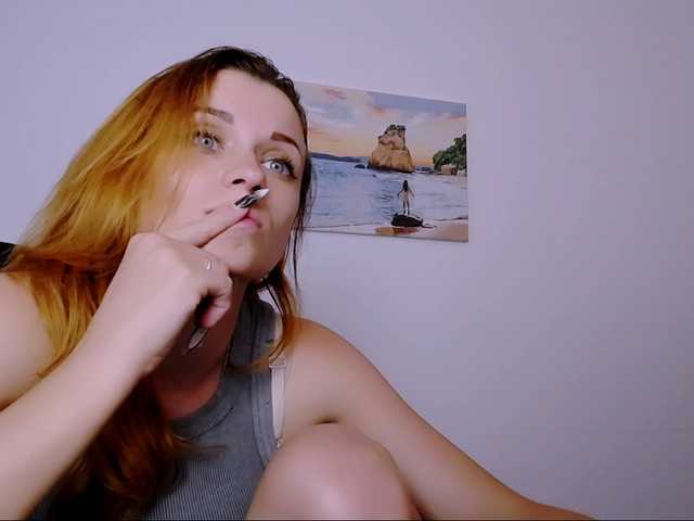 PeppyMiaa live cam on BongaCams