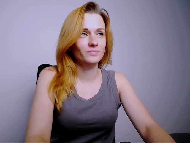 PeppyMiaa live cam on BongaCams