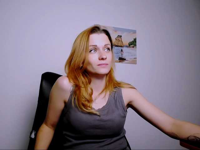 PeppyMiaa live cam on BongaCams