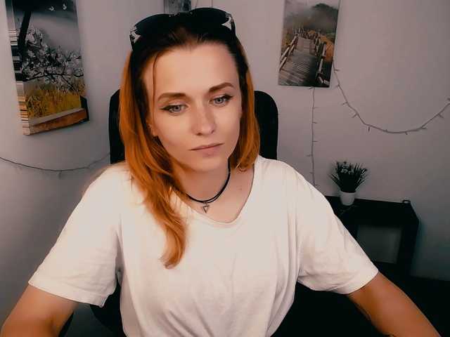 PeppyMiaa live cam on BongaCams