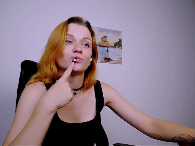 PeppyMiaa live cam on BongaCams
