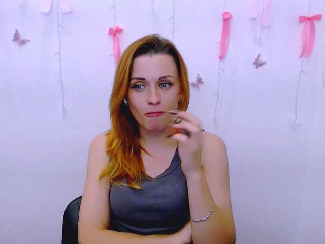 PeppyMiaa live cam on BongaCams
