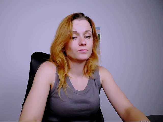 PeppyMiaa live cam on BongaCams