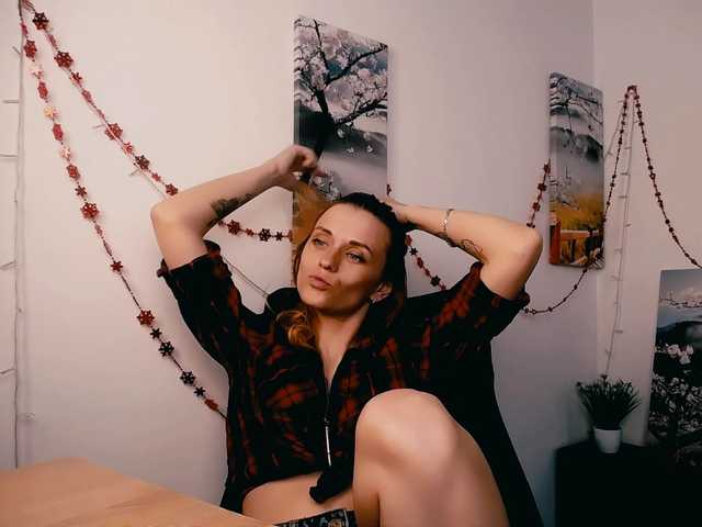 PeppyMiaa live webcam show