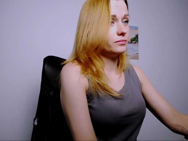 PeppyMiaa live cam on BongaCams