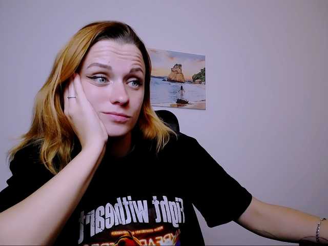 PeppyMiaa live cam on BongaCams
