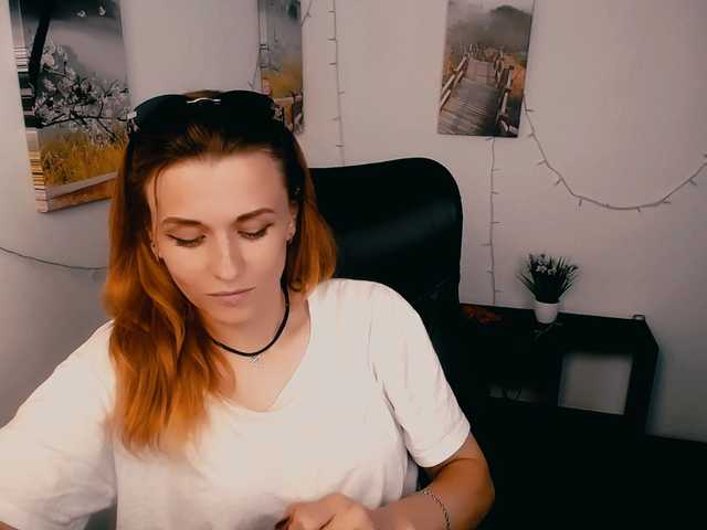 PeppyMiaa live cam on BongaCams
