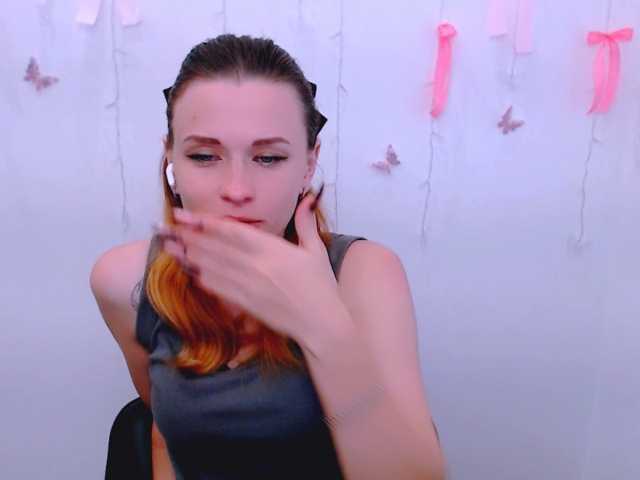 PeppyMiaa live cam on BongaCams